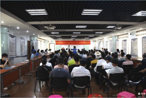 就業(yè)勞務服務 連接企業(yè)與人才的關(guān)鍵橋梁